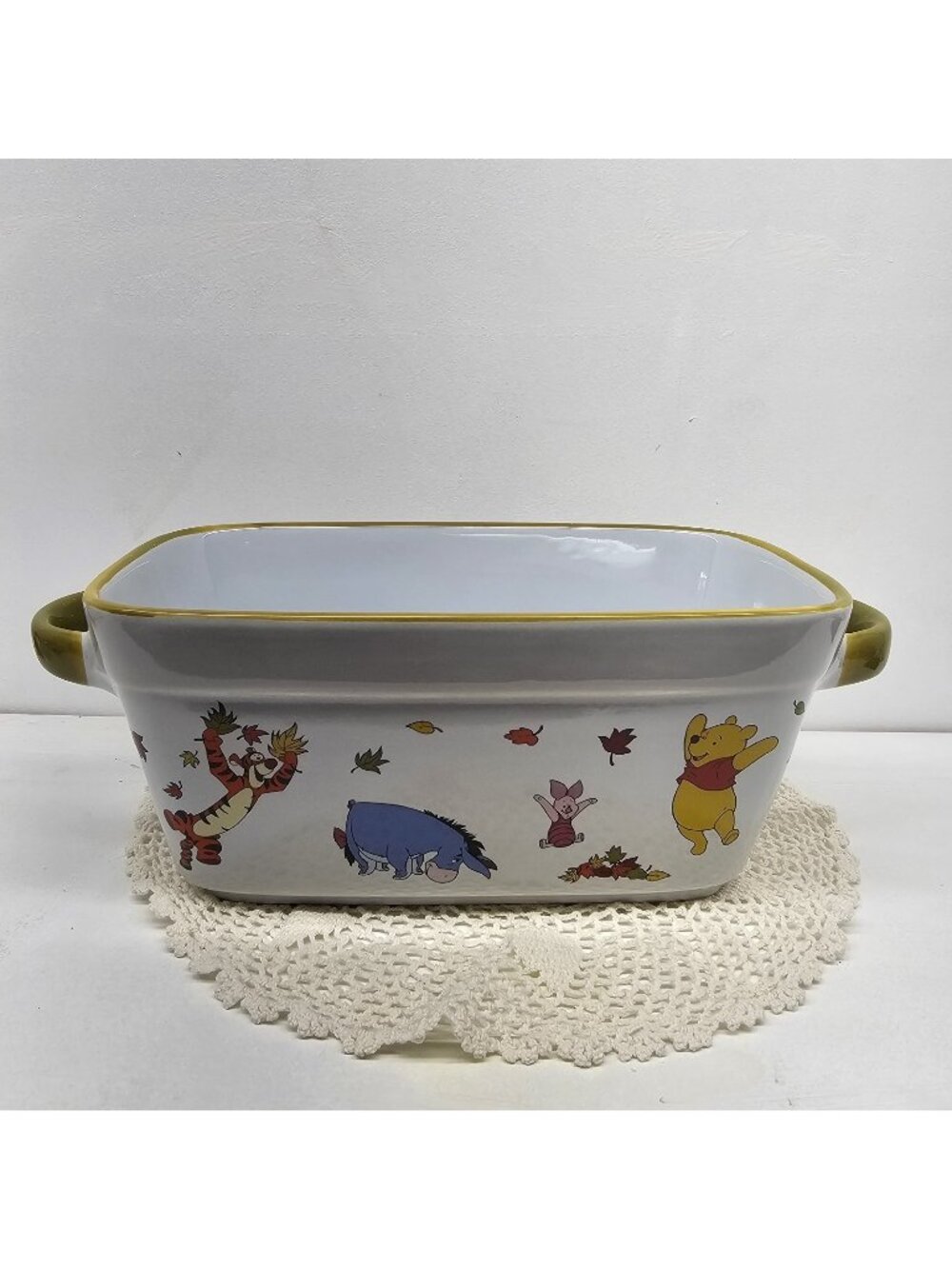 Zrike Disney Winnie The Pooh Falling Leaves Ceramic Loaf Pan Baking Dish Rare